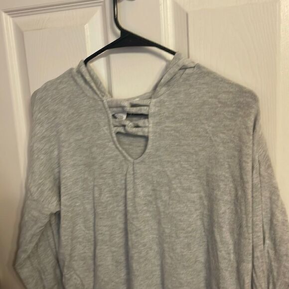 Workshop Republic Clothing Tops - Workshop hoodie sweater EUC Size Small